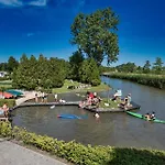 Chalet Sunny Near Amsterdam At Venhop Berkhout