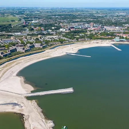 Sunny Near Amsterdam At Venhop