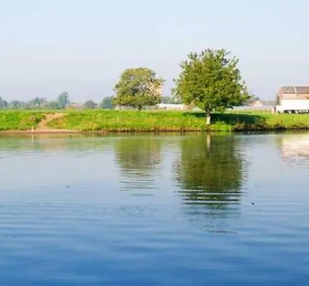 Sunny Near Amsterdam At Venhop Chalet