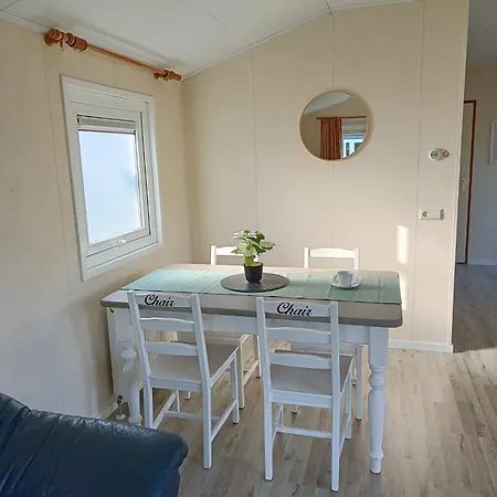 Chalet Sunny Near Amsterdam At Venhop Berkhout