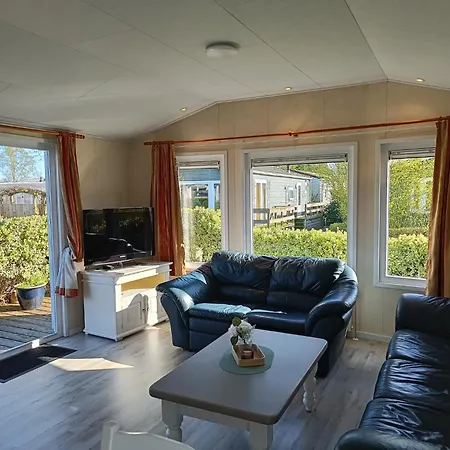 Chalet Sunny Near Amsterdam At Venhop Berkhout