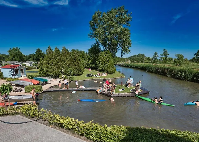 Chalet Sunny Near Amsterdam At Venhop Berkhout