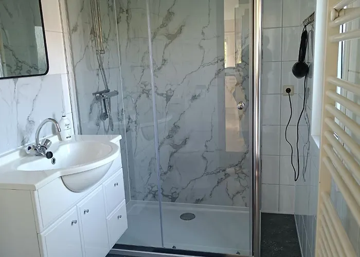 Sunny Near Amsterdam At Venhop 木屋 Berkhout