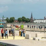 Sunny Near Amsterdam At Venhop * Berkhout